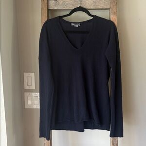 Vince Cashmere V-neck Sweater Navy Size Small